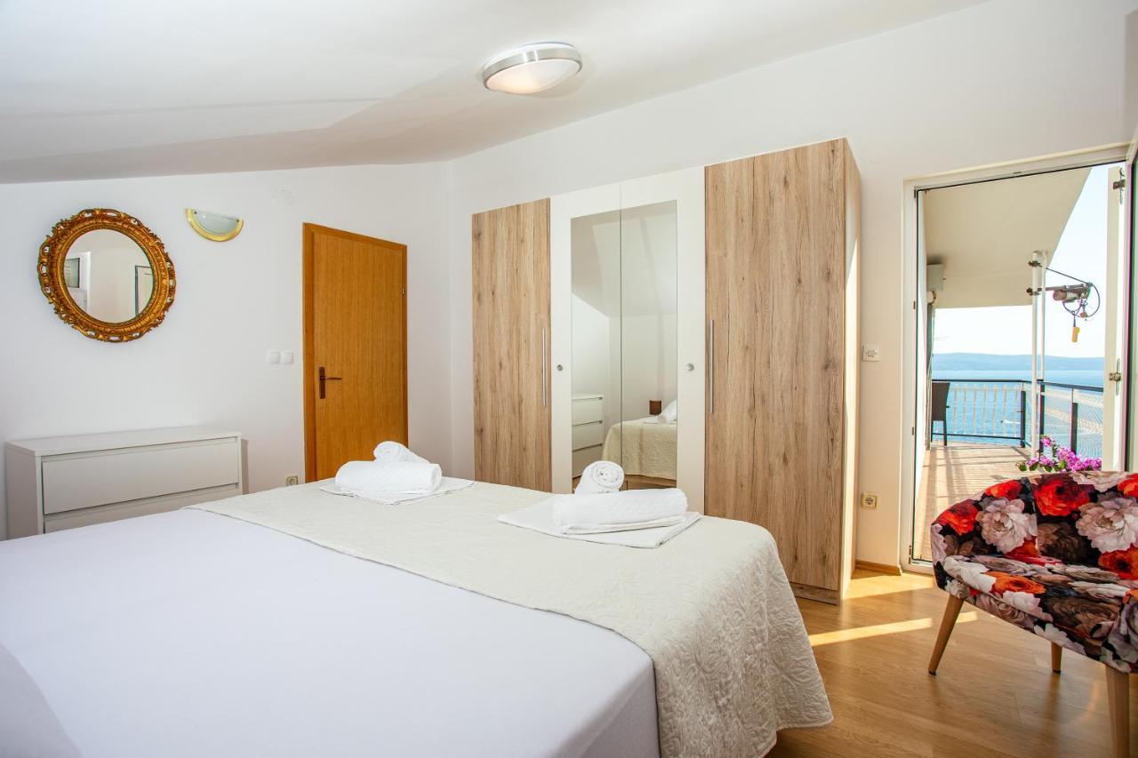 Apartments Adisa Omis Luaran gambar