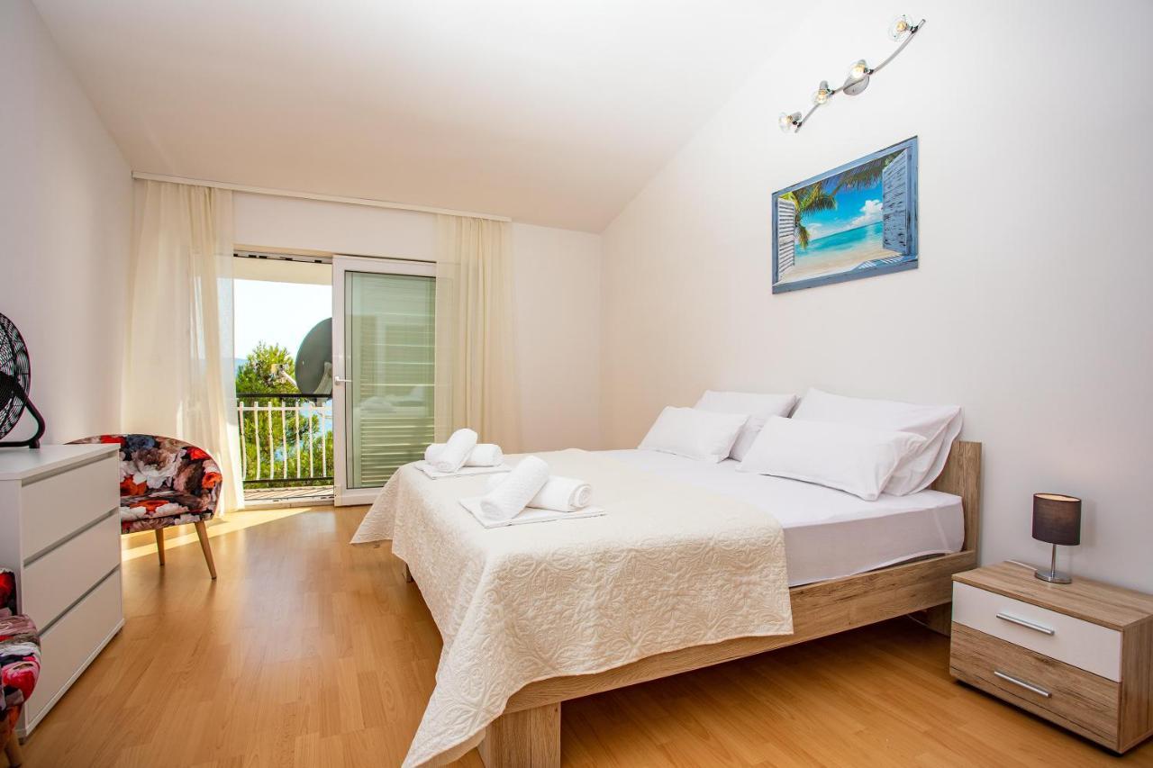 Apartments Adisa Omis Luaran gambar