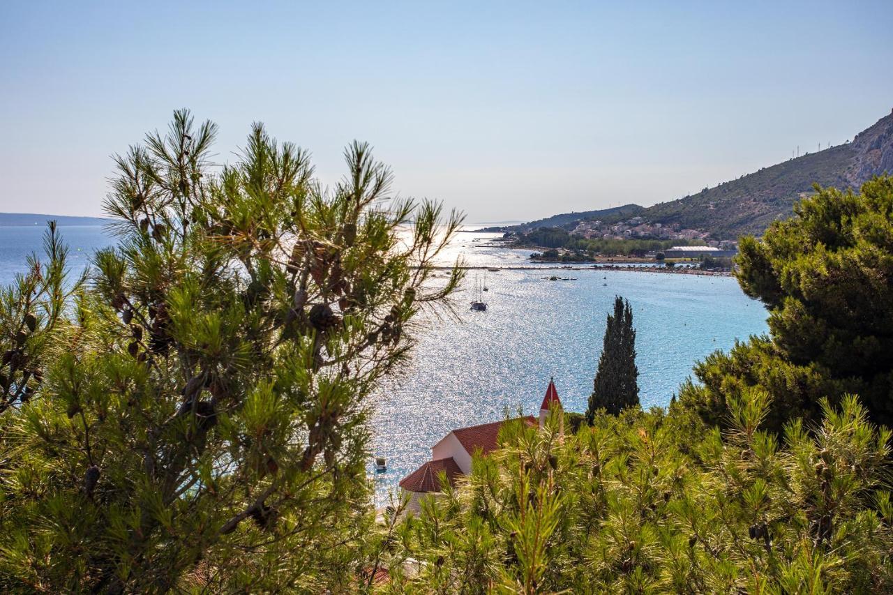 Apartments Adisa Omis Luaran gambar