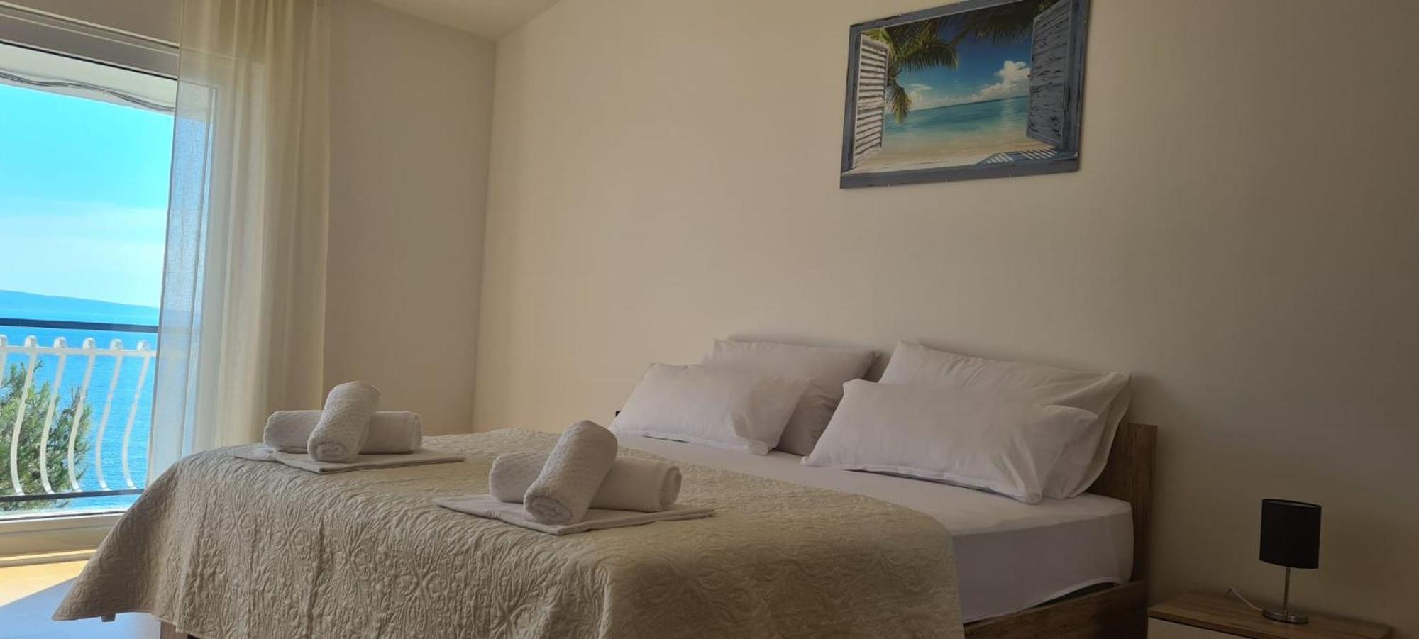 Apartments Adisa Omis Luaran gambar