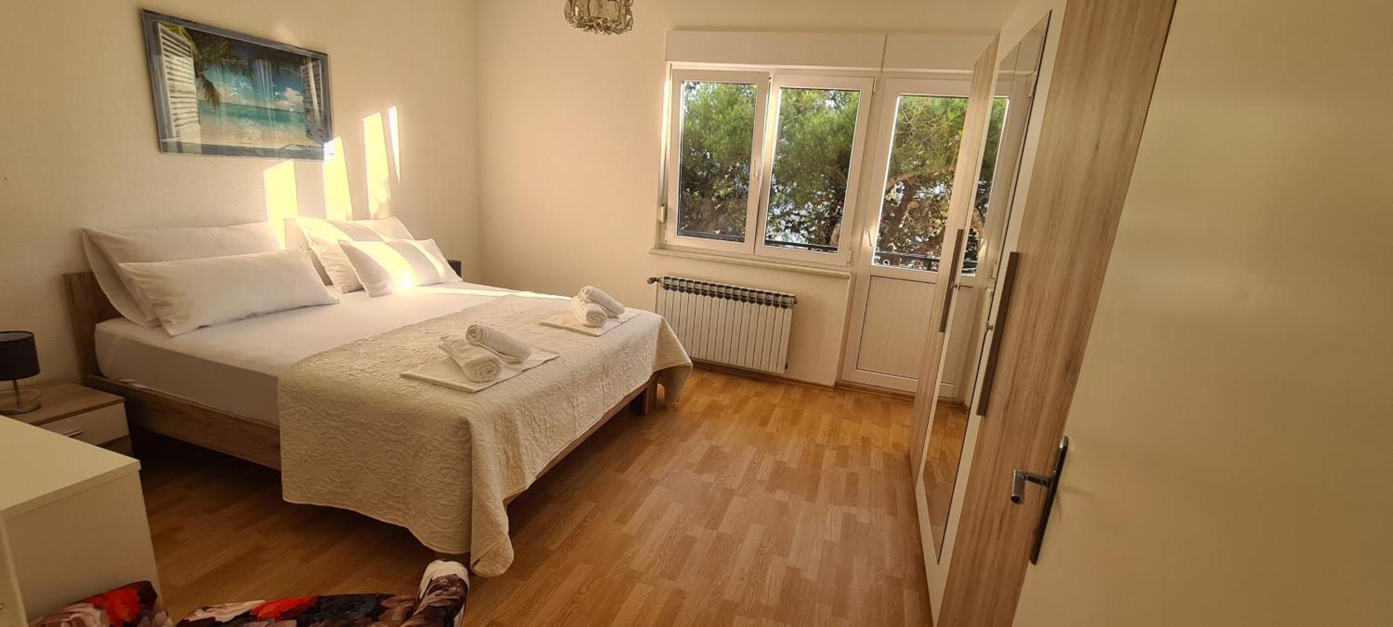 Apartments Adisa Omis Luaran gambar